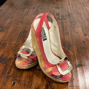 GUC! Dolce by Mojo Moxy Sandals. Multi Color. SZ 7.5